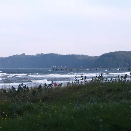 Bergen In - Stilvolle Mit Parkplatz Und Strandkorb, 200m Zum