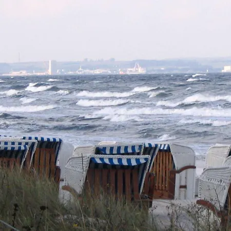 Apartment Bergen In - Stilvolle Mit Parkplatz Und Strandkorb, 200m Zum Binz